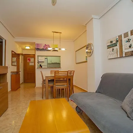 025 Helena Nice Terrace - Alicante Holiday Apartment